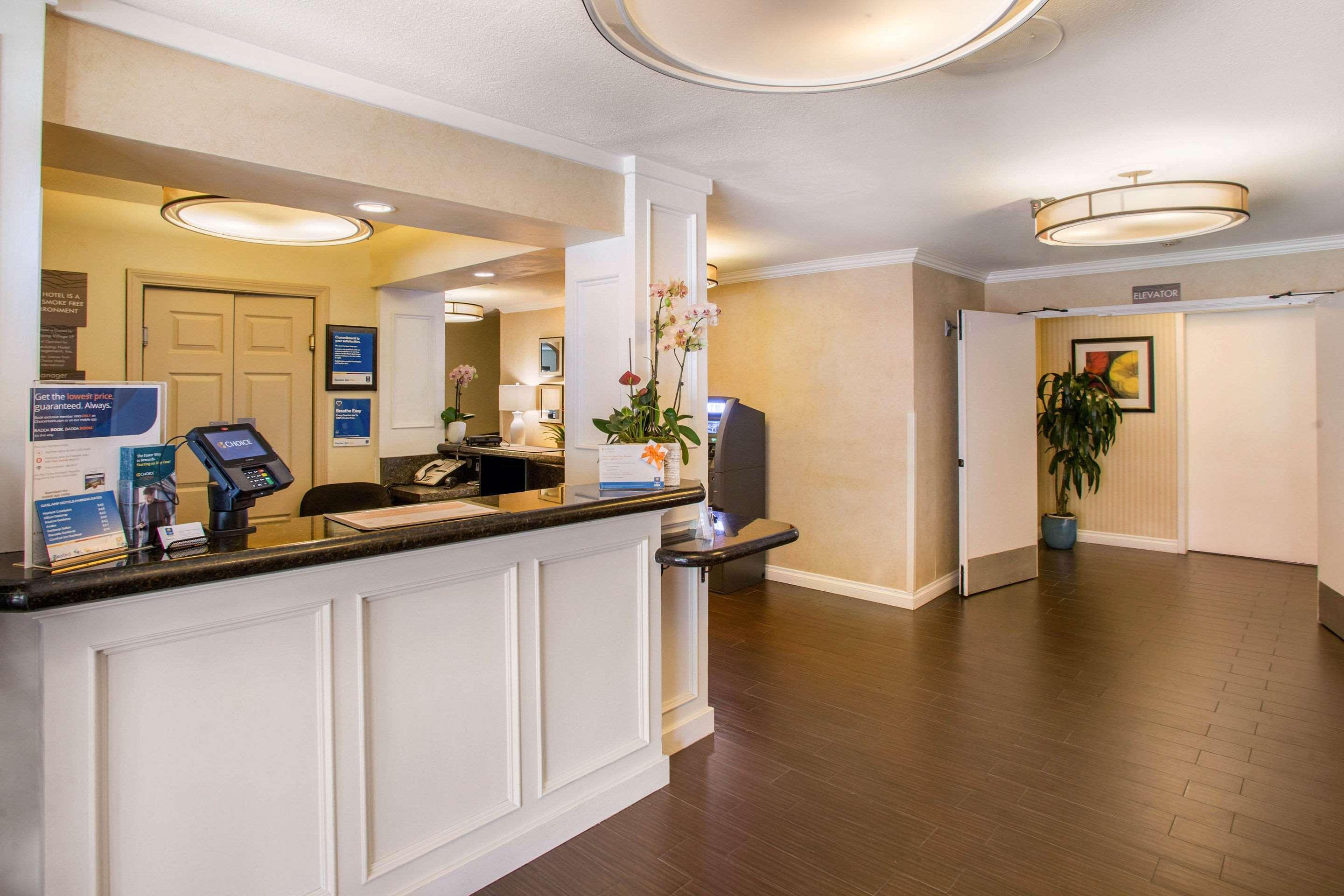 Comfort Inn Gaslamp Convention Center Сан-Диего Экстерьер фото